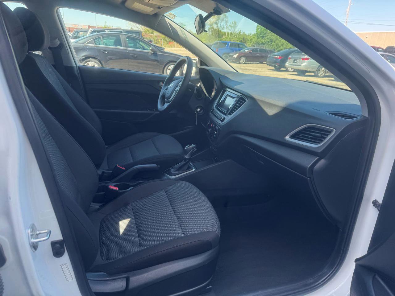 Used 2021 Hyundai Accent SE image 30