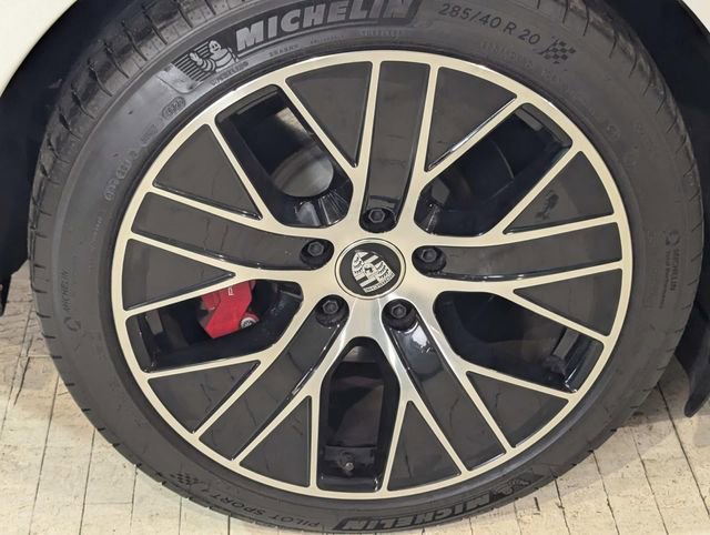 Certified 2023 Porsche Taycan 4S image 14