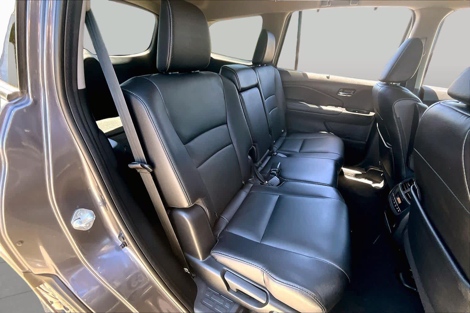 Used 2021 Honda Pilot Special Edition image 19