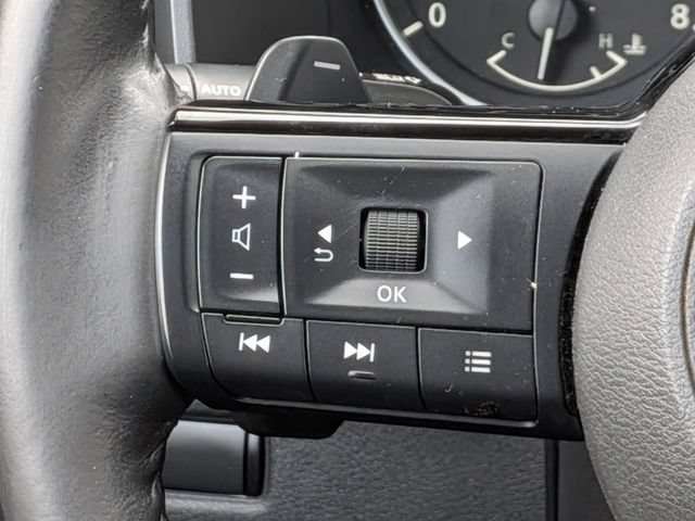 Certified 2023 Nissan Rogue SV w/ SV Premium B Package AWD/4WD image 17