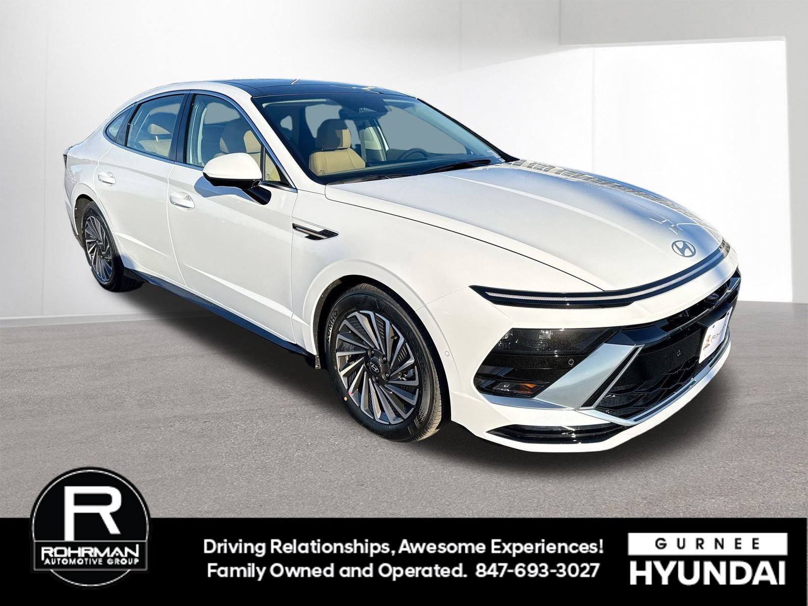 Used 2026 Hyundai Sonata Limited FWD image 2