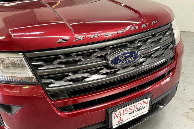 Used 2018 Ford Explorer XLT w/ Equipment Group 202A image 29