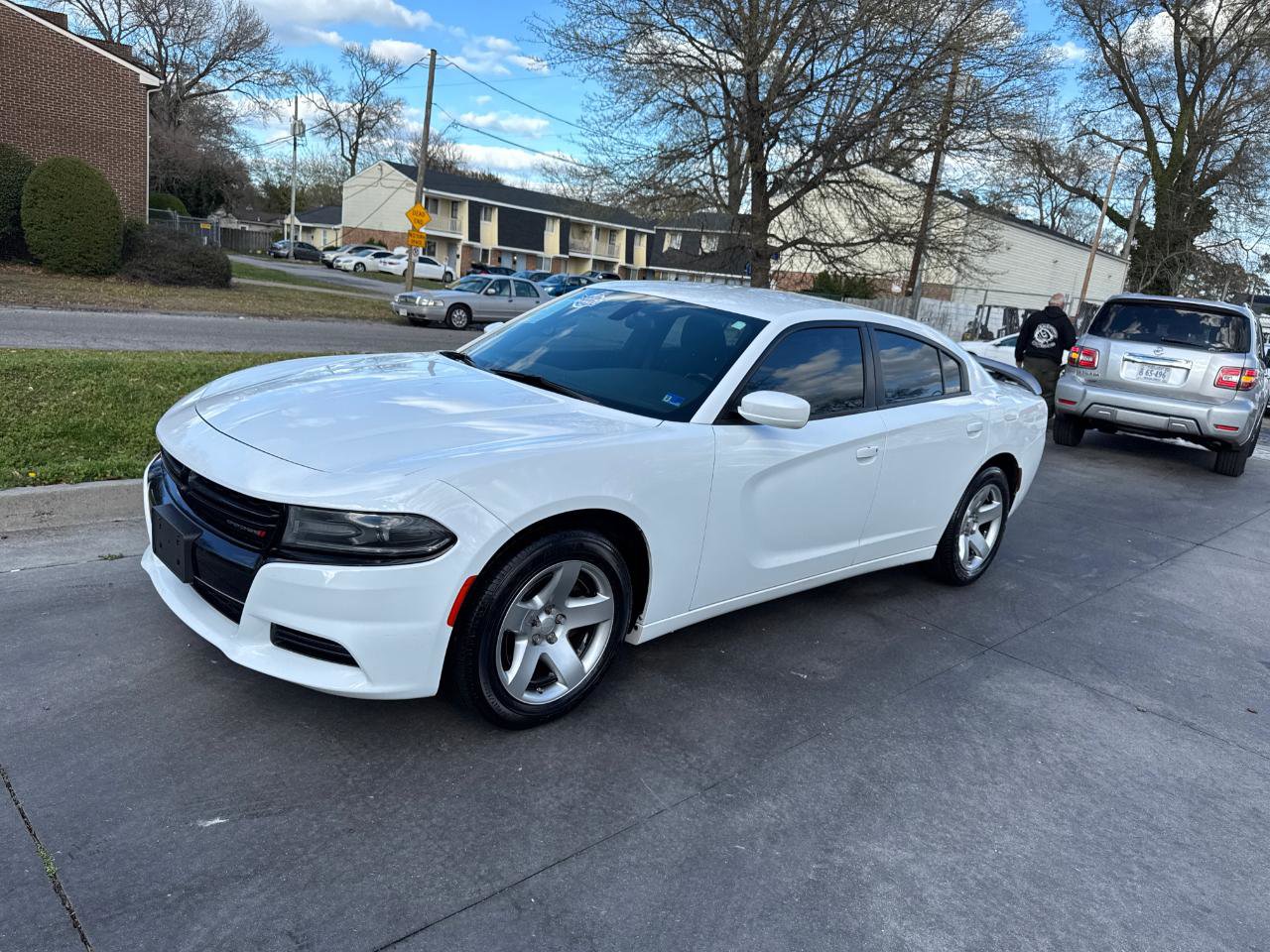 Used 2021 Dodge Charger Police RWD image 2