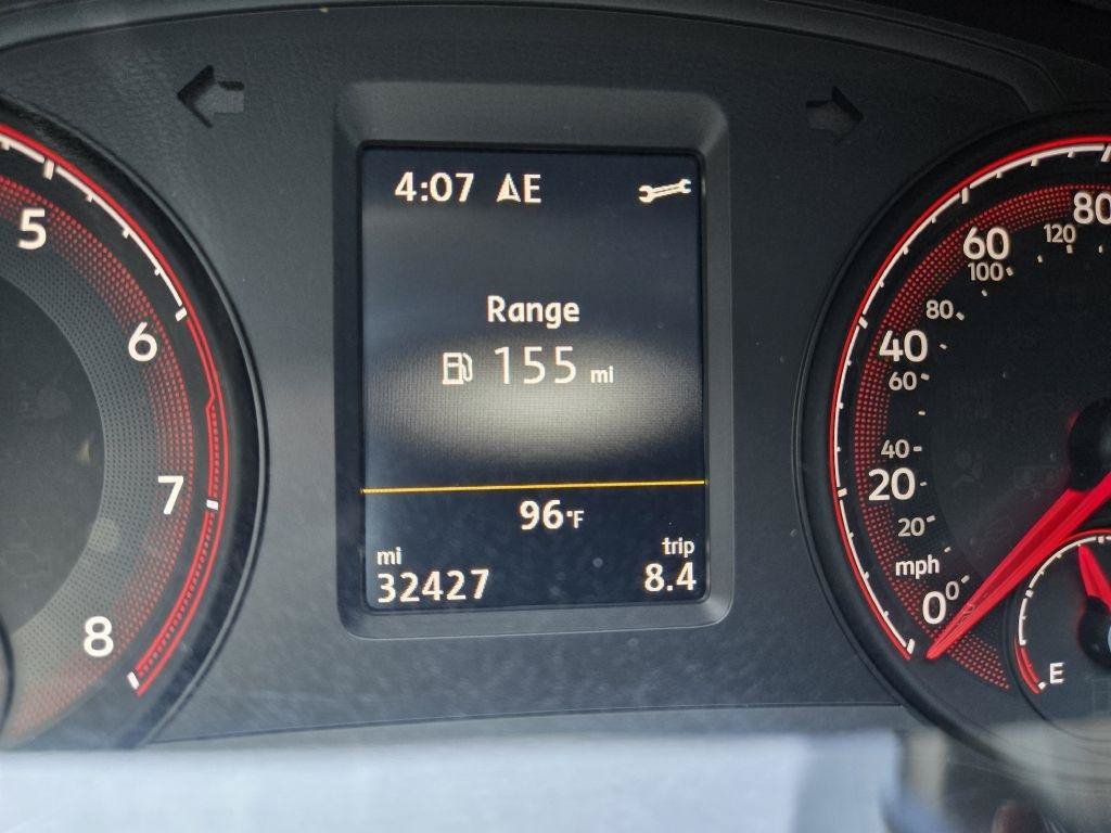 Used 2020 Volkswagen Passat 2.0T SEL FWD image 33