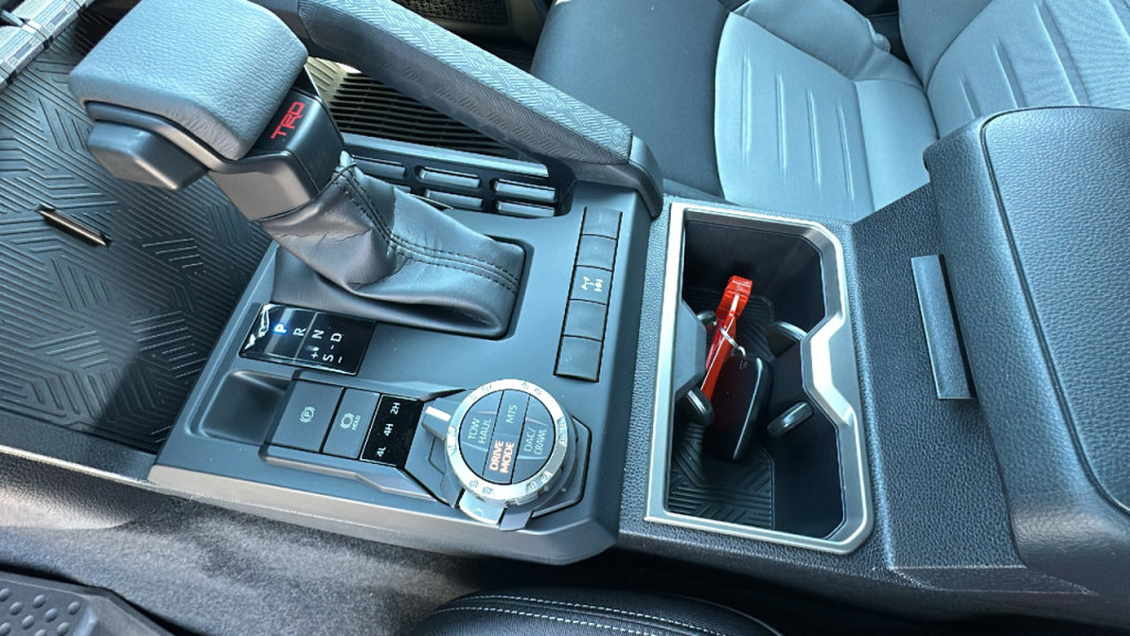 New 2025 Toyota Tacoma TRD Off-Road image 13