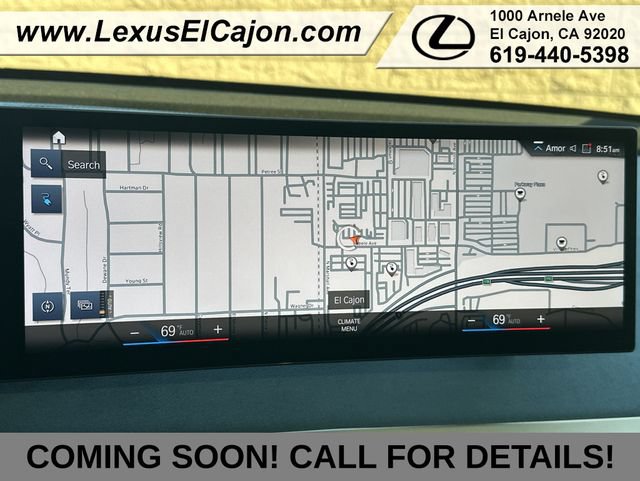 Used 2023 BMW iX xDrive50 w/ Premium Package AWD/4WD image 9