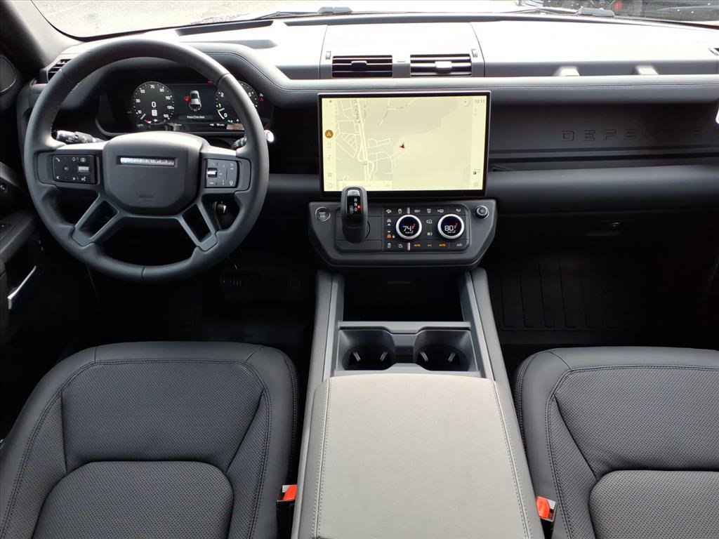 New 2026 Land Rover Defender 110 X-Dynamic SE image 4