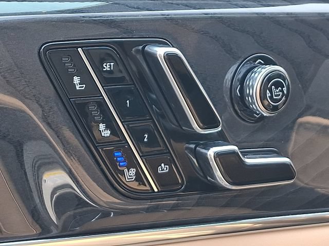 Certified 2026 Cadillac Escalade IQ Luxury 2 w/ LPO, Premium Carpet Package AWD/4WD image 26