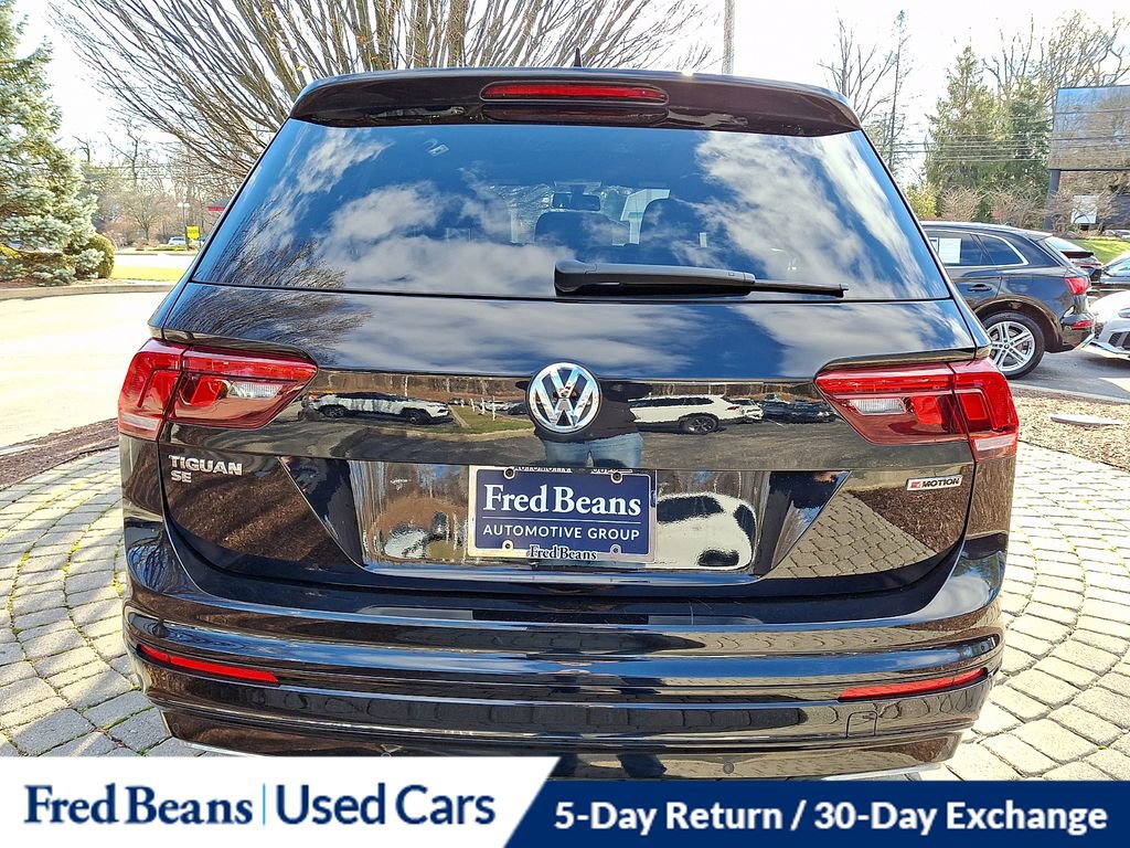 Used 2021 Volkswagen Tiguan SE R-Line image 5