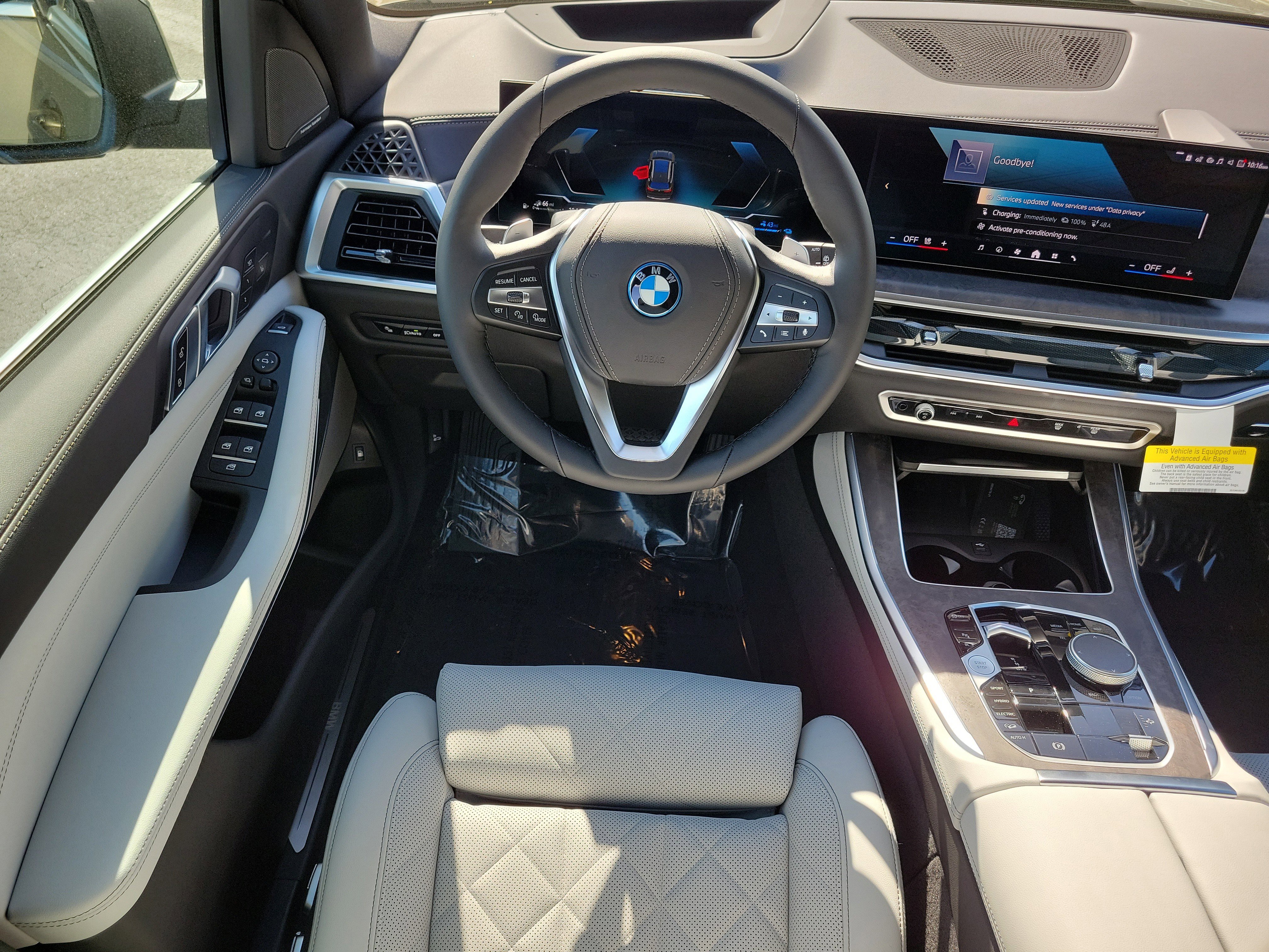 New 2026 BMW X5 xDrive50e image 11