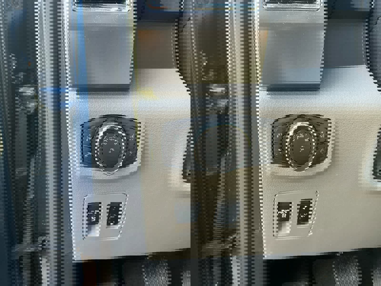 Used 2019 Ford F150 XLT w/ Equipment Group 302A Luxury image 21