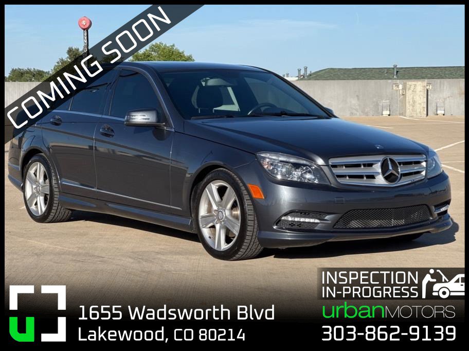 Used 2011 Mercedes-Benz C 300 4MATIC Sedan image 1