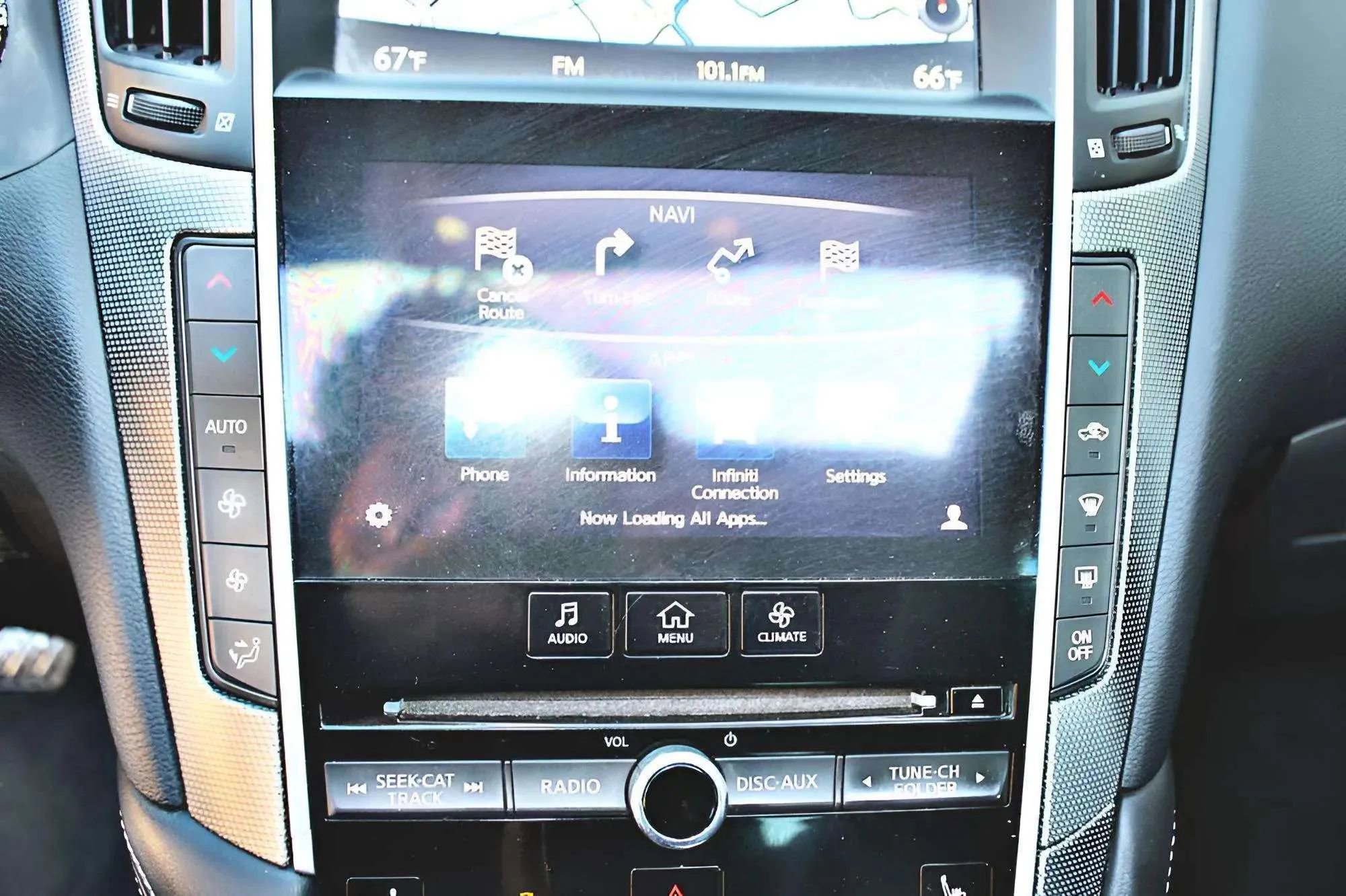 Used 2014 INFINITI Q50 Premium w/ Navigation Package RWD image 16
