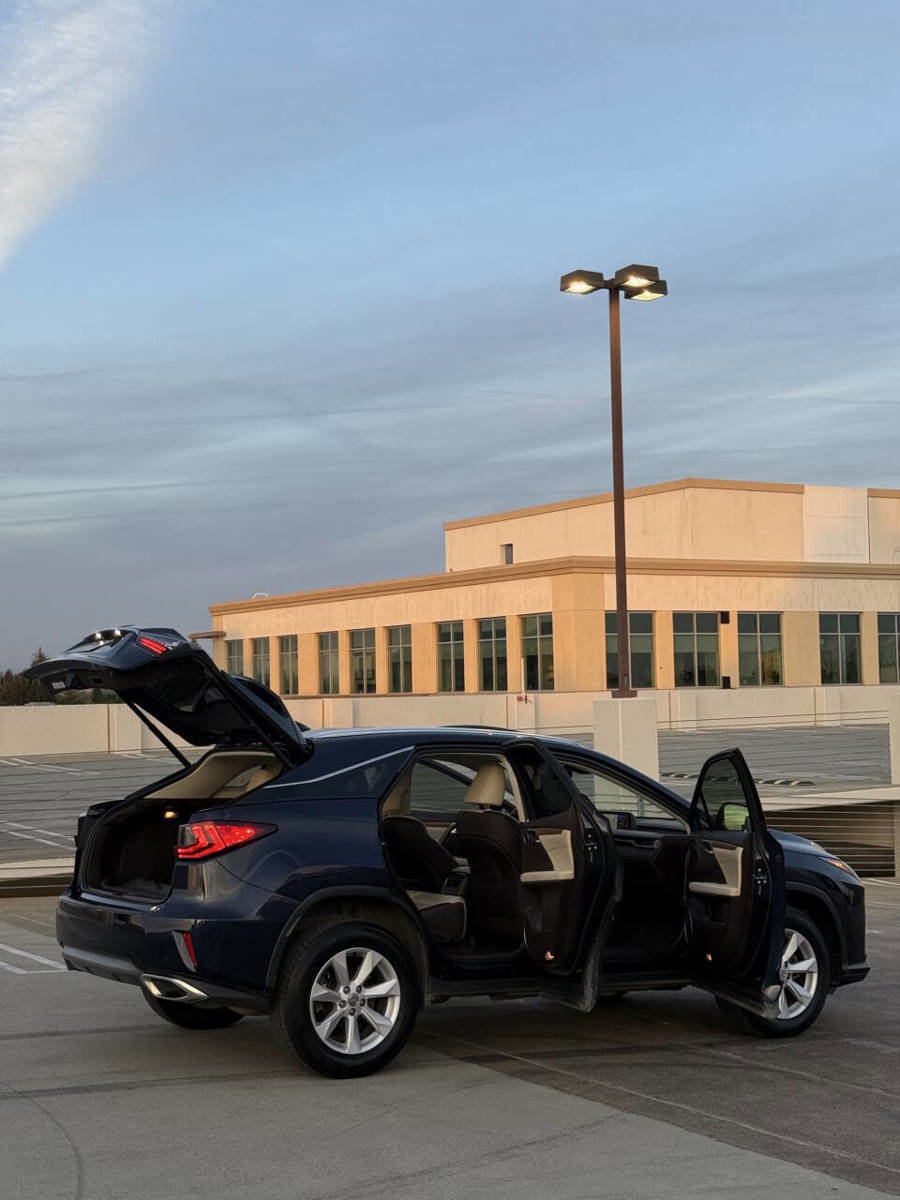 Used 2016 Lexus RX 350 FWD w/ Premium Package image 18