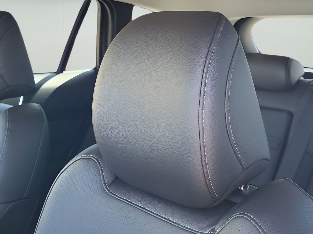 Used 2025 MAZDA CX-50 AWD 2.5 S w/ Weather Package image 14