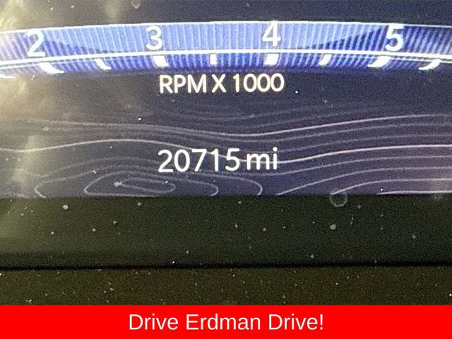 Used 2023 Jeep Grand Cherokee Overland w/ Adv Protech Group III AWD/4WD image 32