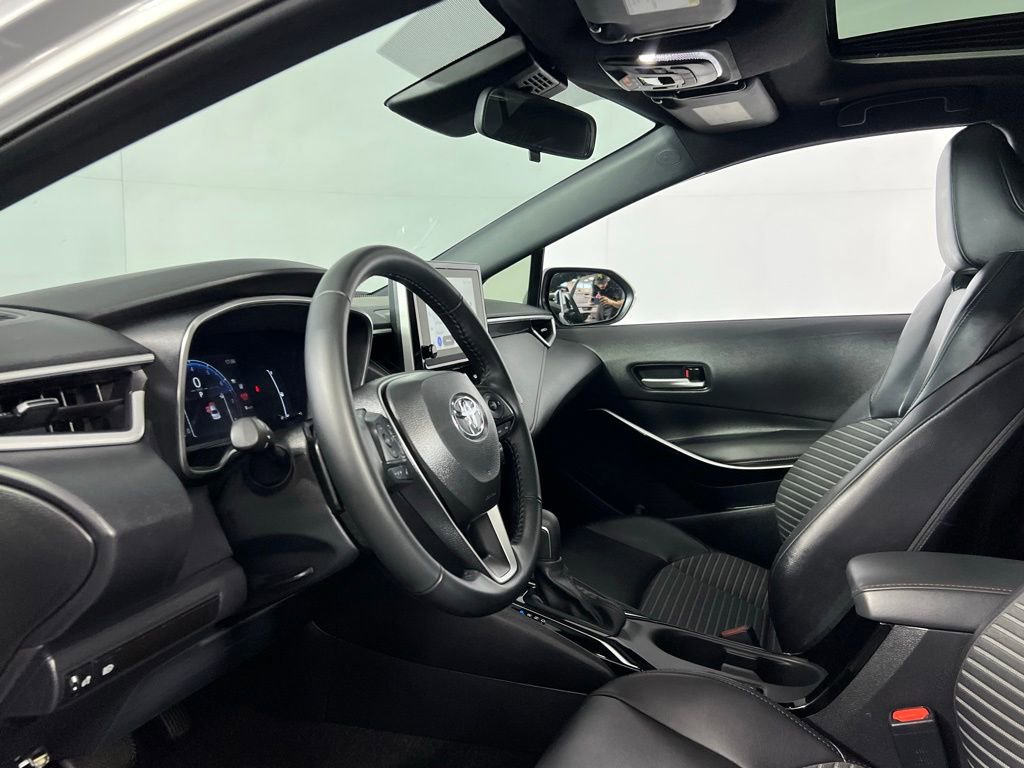 Used 2024 Toyota Corolla XSE image 21