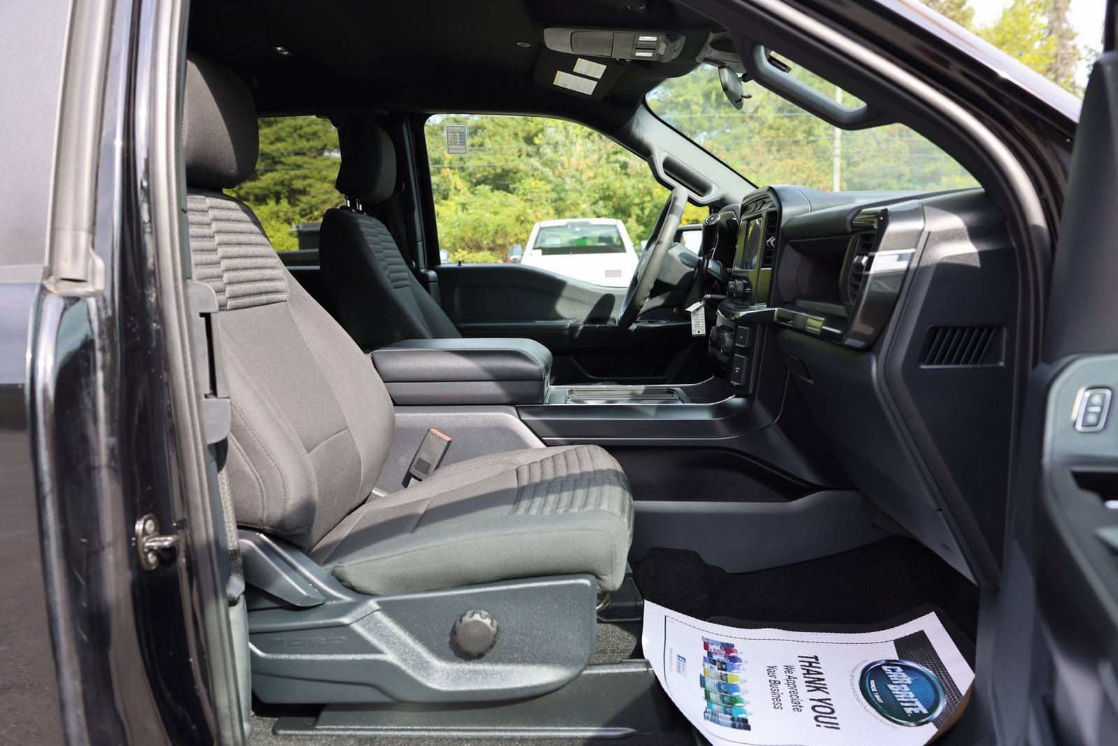 Certified 2022 Ford F150 XL w/ STX Appearance Package image 9