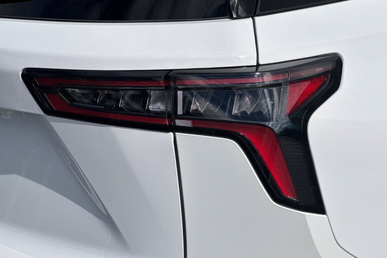 Used 2026 Chevrolet Equinox LT w/ LPO, Floor Liner Package image 51