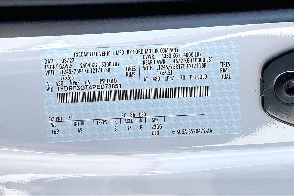 New 2023 Ford F350 XL w/ XL Chrome Package image 9