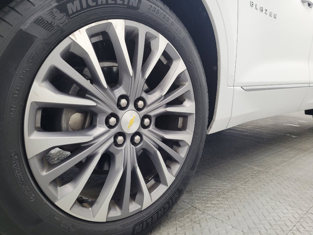 Used 2019 Chevrolet Blazer Premier w/ Driver Confidence II Package image 31