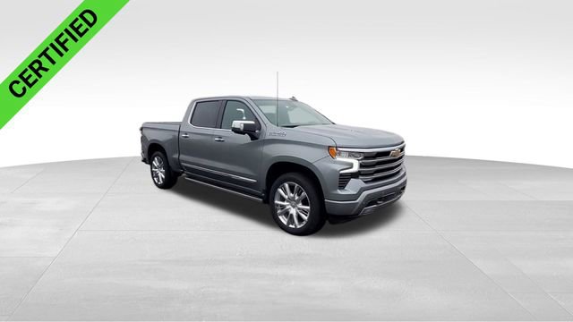 Certified 2025 Chevrolet Silverado 1500 High Country w/ High Country Premium Package AWD/4WD image 3