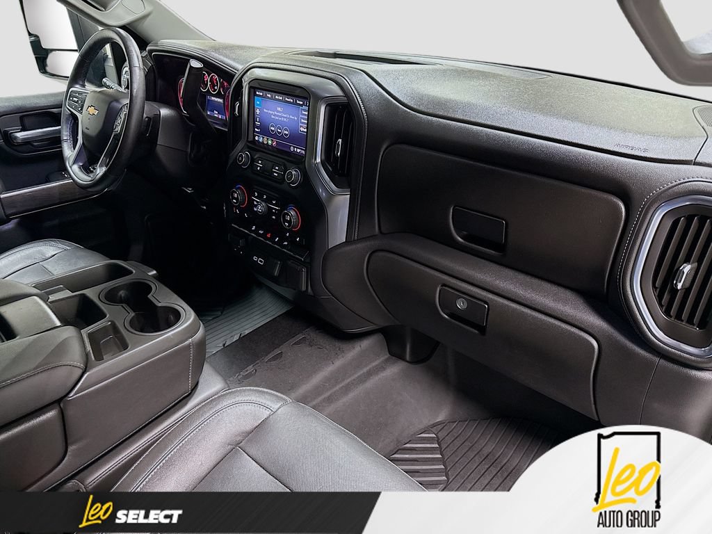 Used 2020 Chevrolet Silverado 2500 LTZ AWD/4WD image 31