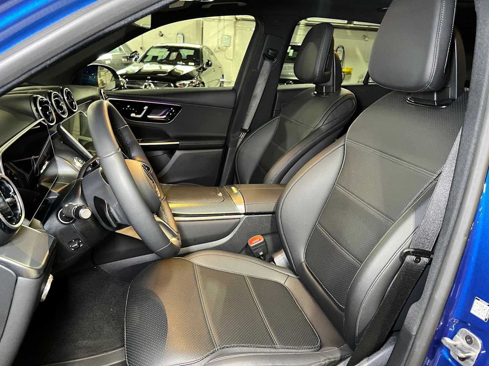 Certified 2026 Mercedes-Benz GLC 300 4MATIC image 25