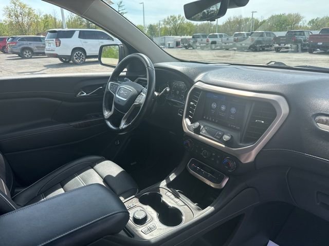 Used 2020 GMC Acadia Denali w/ Trailering Package image 10
