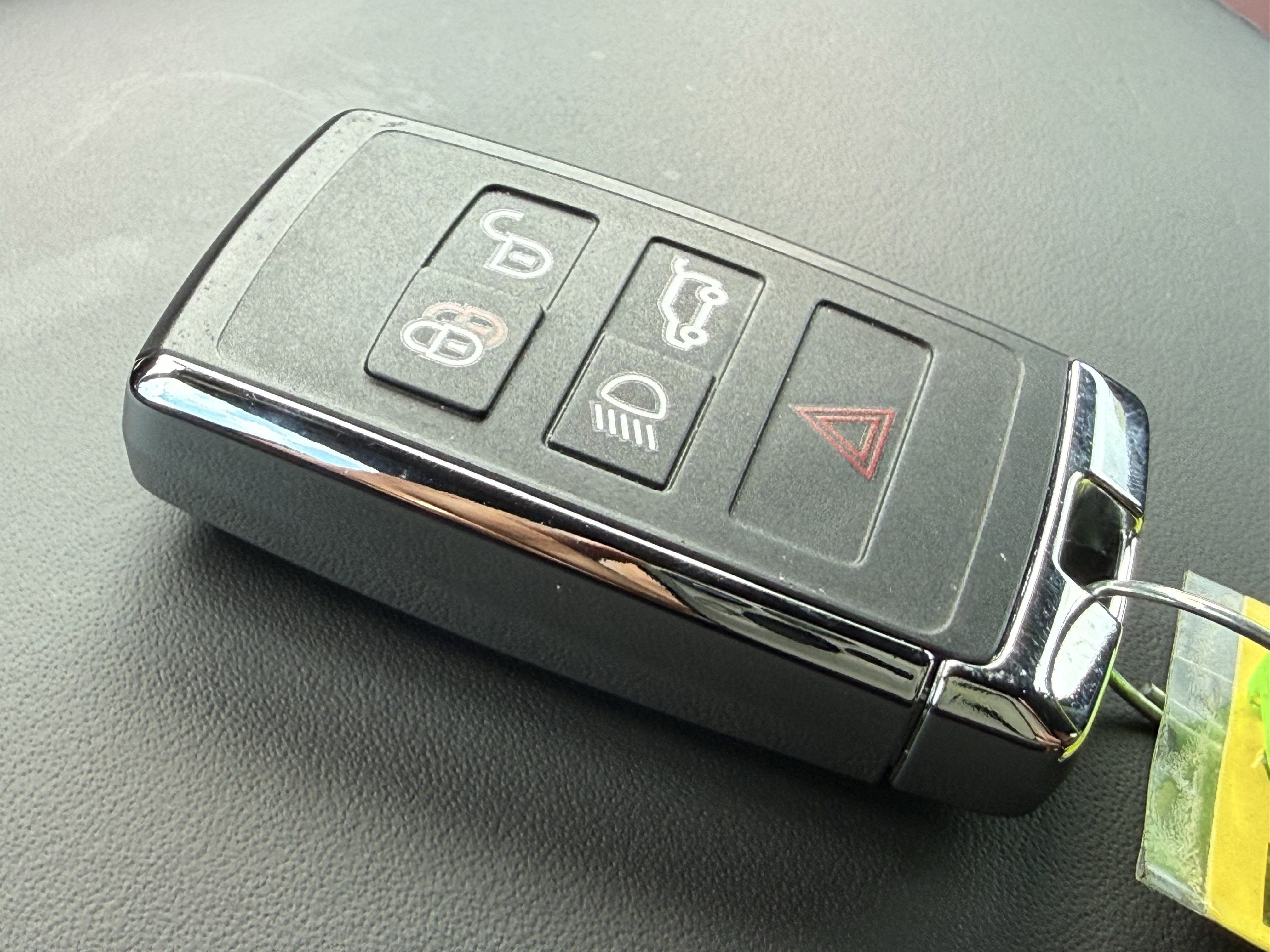 Used 2024 Land Rover Range Rover Sport Dynamic SE image 36