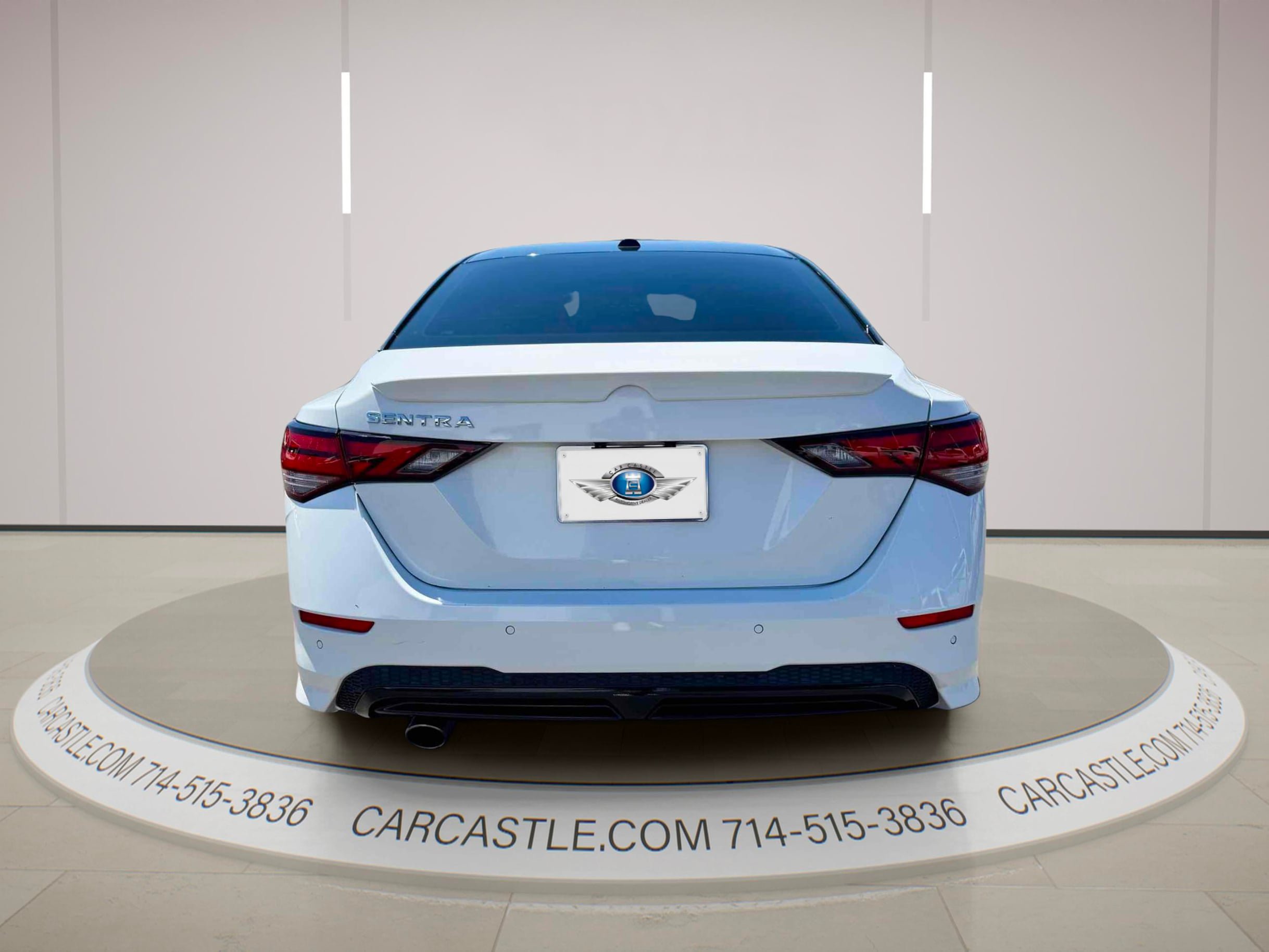 Used 2020 Nissan Sentra SR w/ Electronics Package FWD image 4