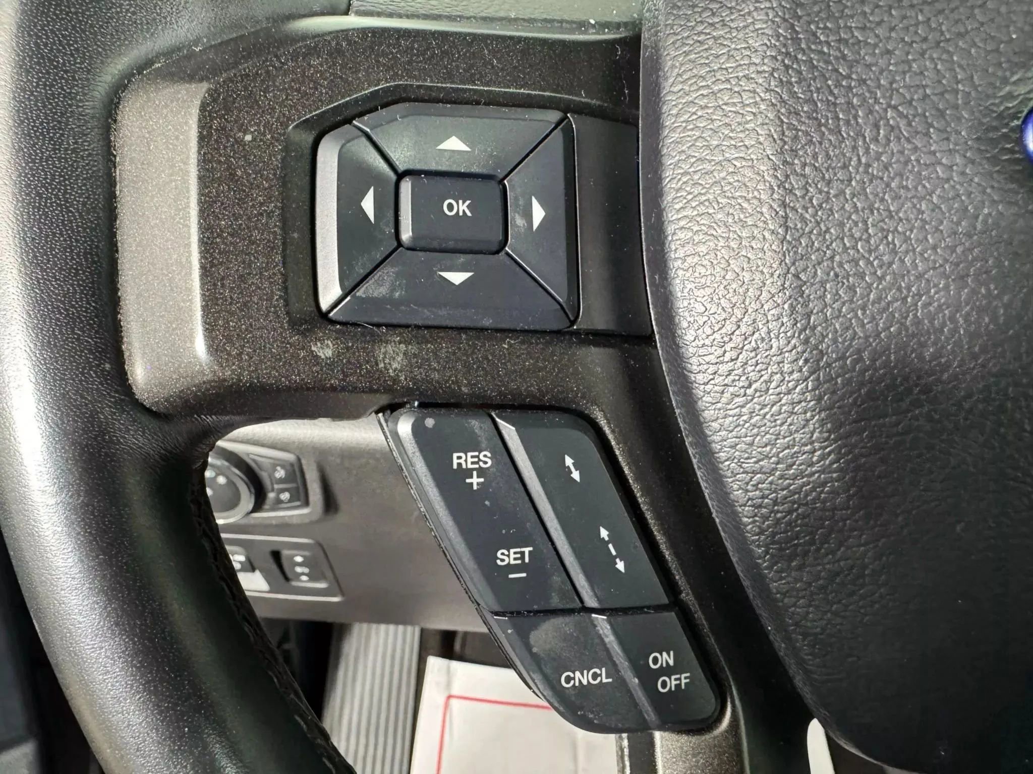 Used 2020 Ford Expedition Limited w/ Equipment Group 302A image 16