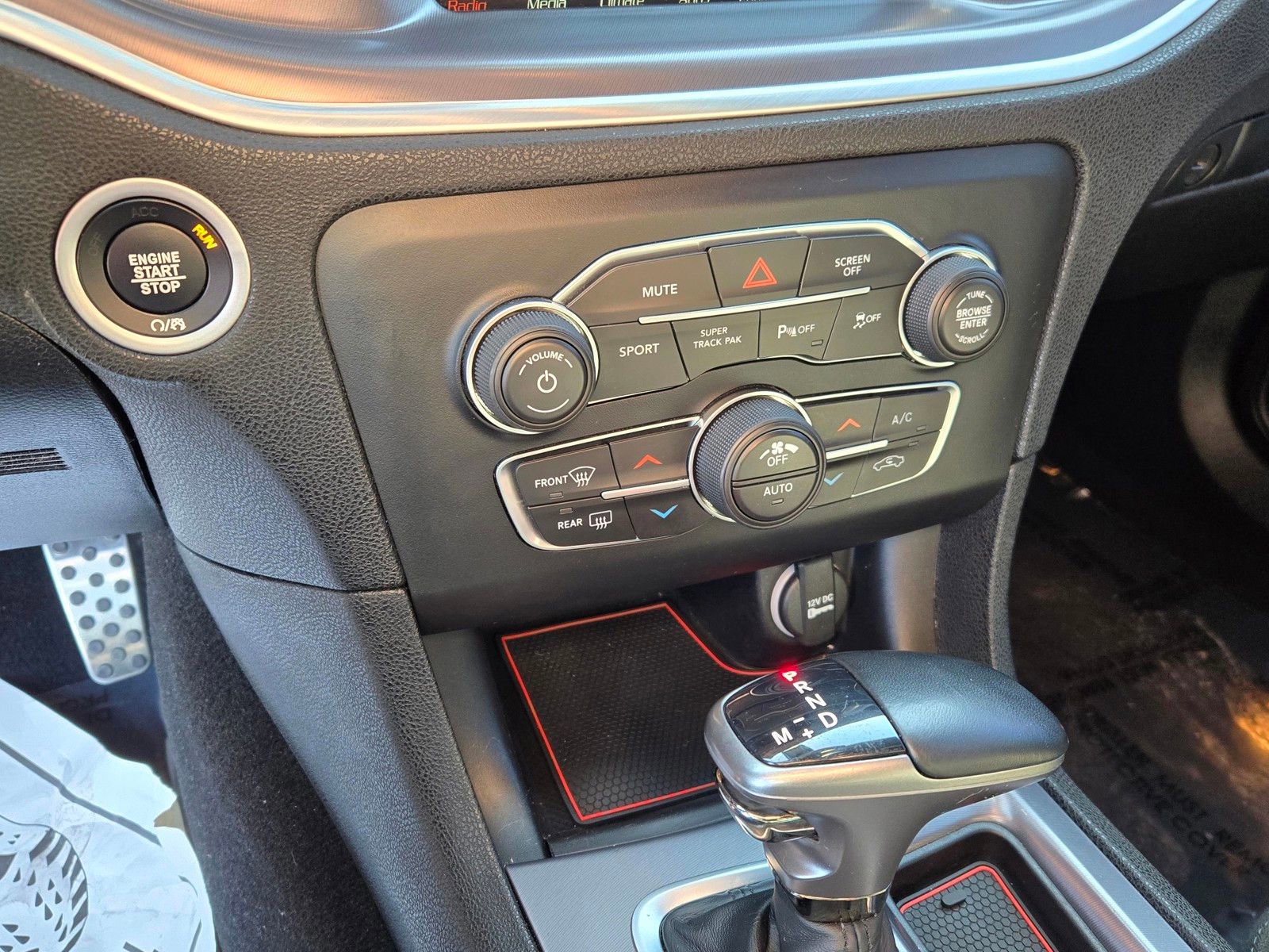 Used 2019 Dodge Charger R/T w/ Driver Confidence Group RWD image 17