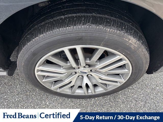 Used 2022 Ford Expedition Max Limited image 2