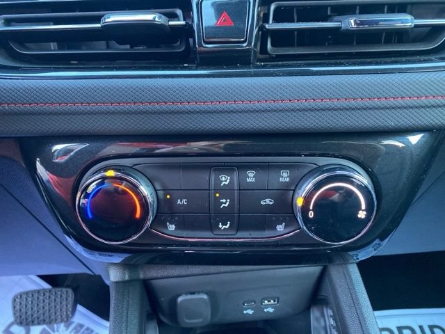 Used 2024 Chevrolet TrailBlazer RS AWD/4WD image 14