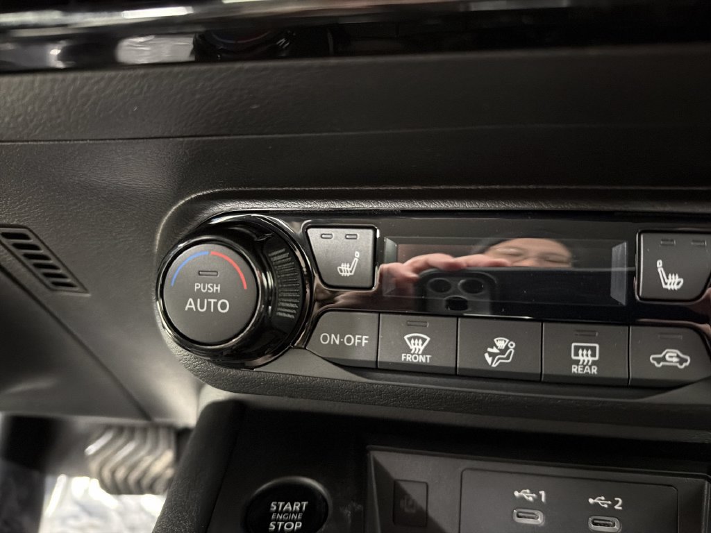 Certified 2026 Nissan Kicks SV w/ Cold Weather Package AWD/4WD image 28