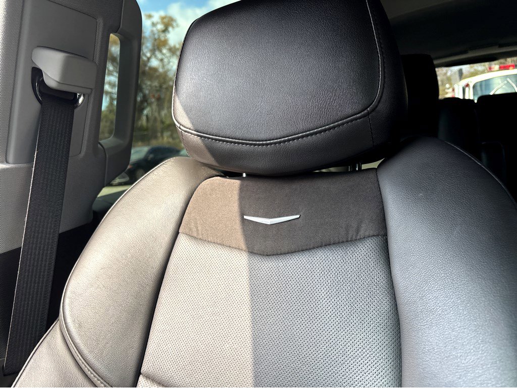 Used 2020 Cadillac Escalade Luxury image 6