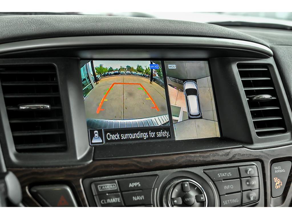 Used 2019 Nissan Pathfinder Platinum image 20