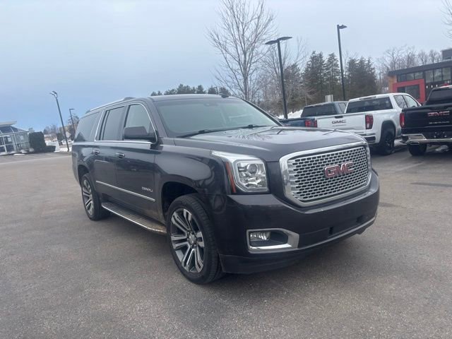 Used 2017 GMC Yukon XL Denali w/ Open Road Package image 3