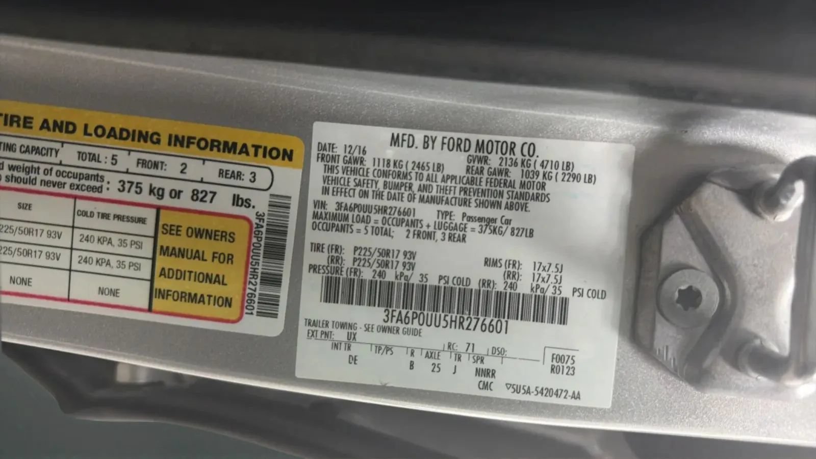 Used 2017 Ford Fusion S FWD image 23