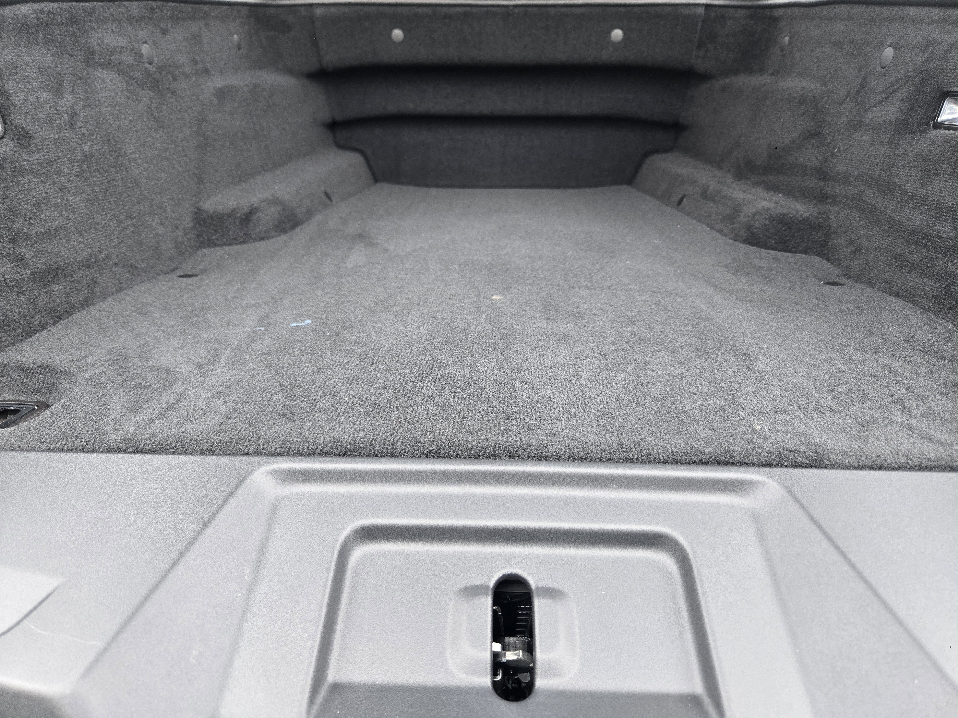 New 2026 Cadillac Escalade IQL Sport 1 w/ LPO, ONYX Package image 24