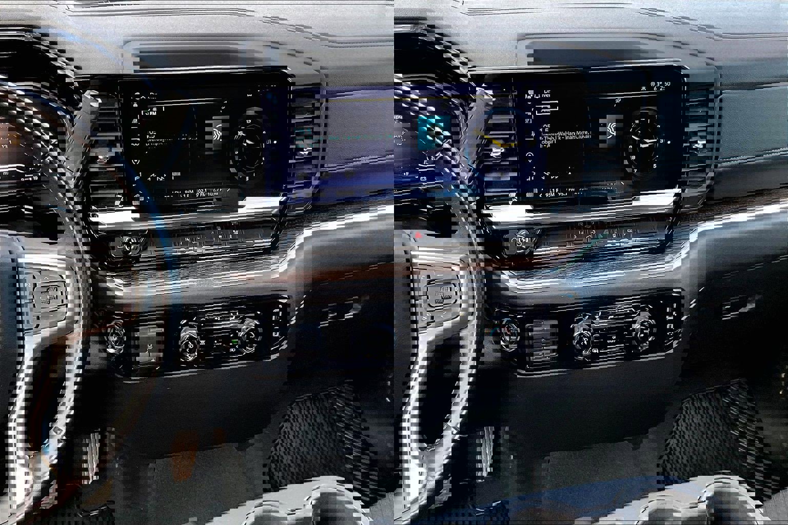 Used 2024 Chevrolet Silverado 2500 LT image 10