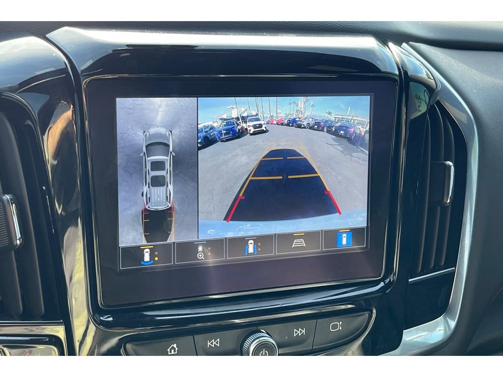 Used 2022 Chevrolet Traverse RS image 27