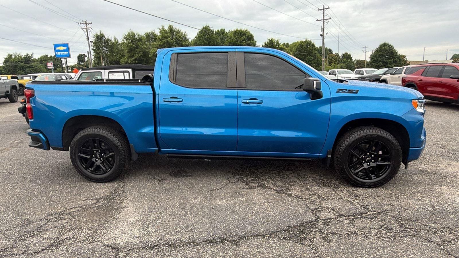 Used 2023 Chevrolet Silverado 1500 RST w/ RST All Star Premium Package AWD/4WD image 8