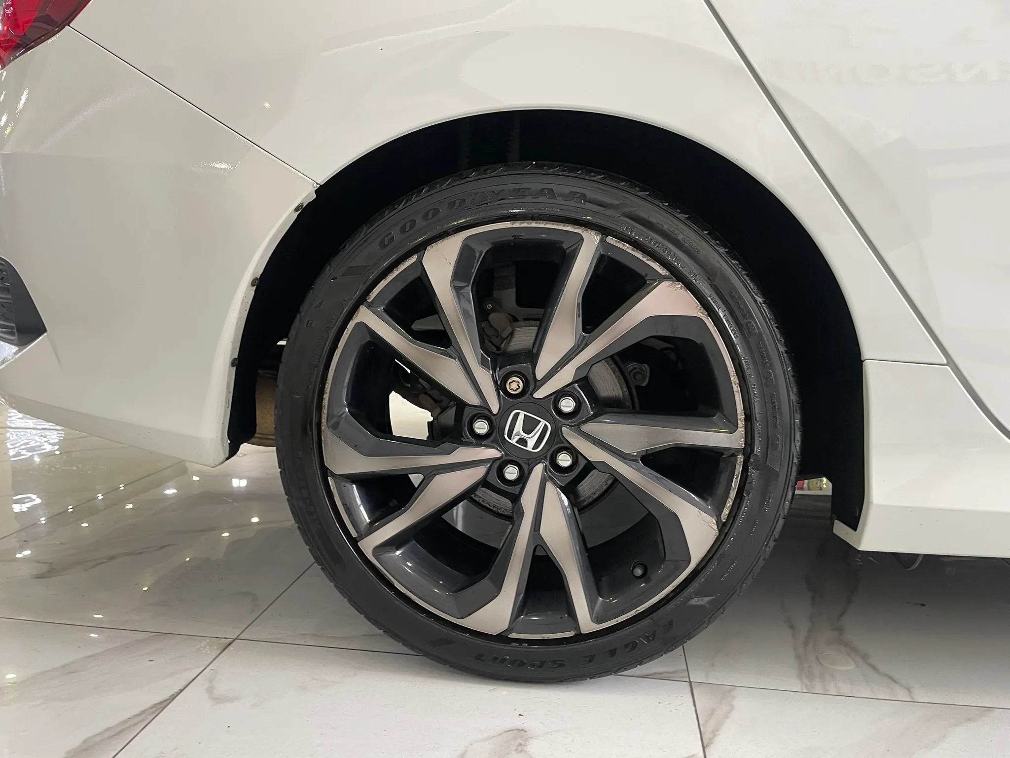 Used 2019 Honda Civic Sport image 28