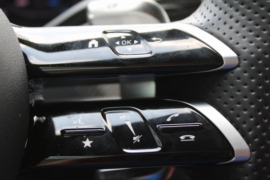 Certified 2024 Mercedes-Benz C 43 AMG 4MATIC Sedan image 33