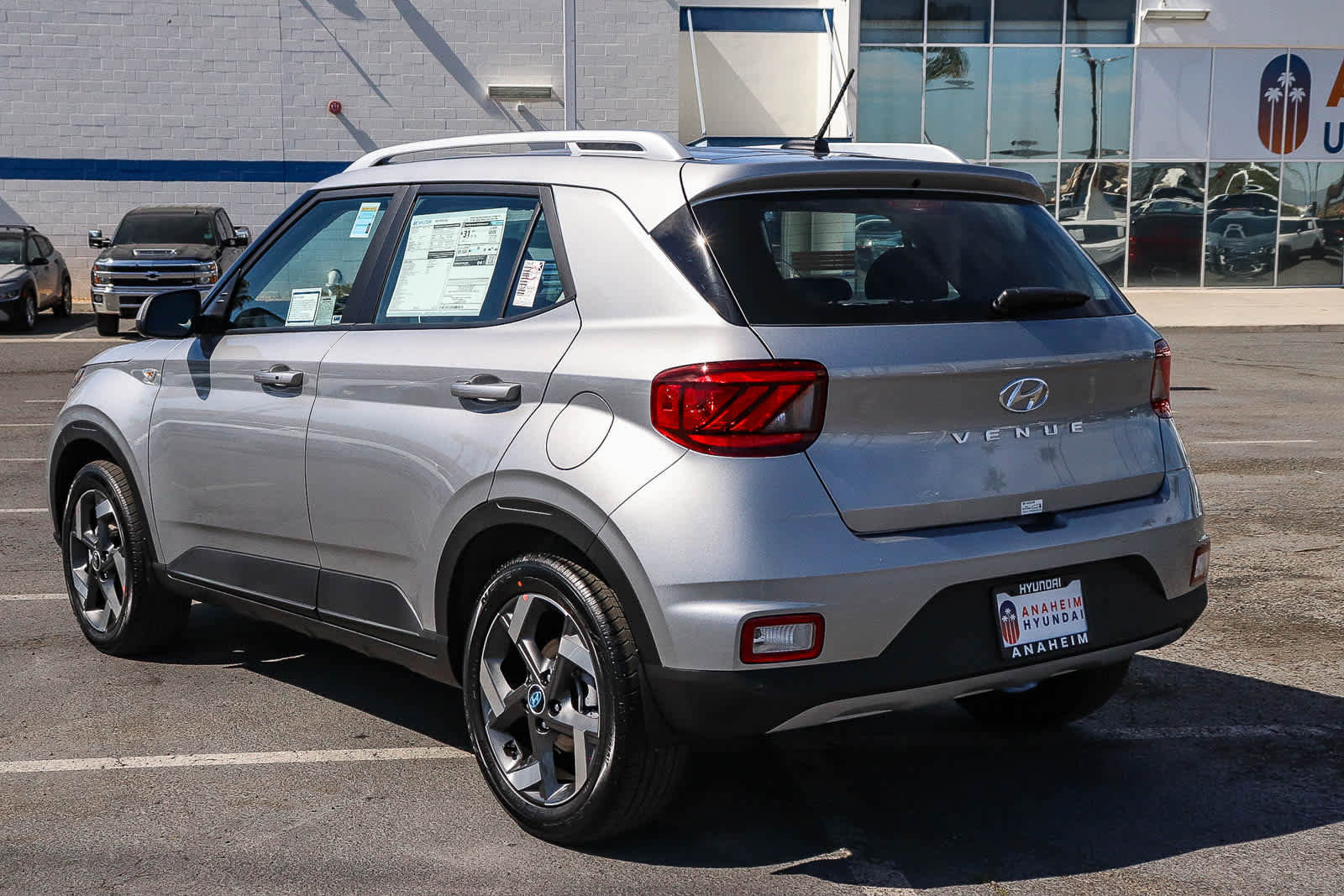 New 2026 Hyundai Venue SEL FWD image 8