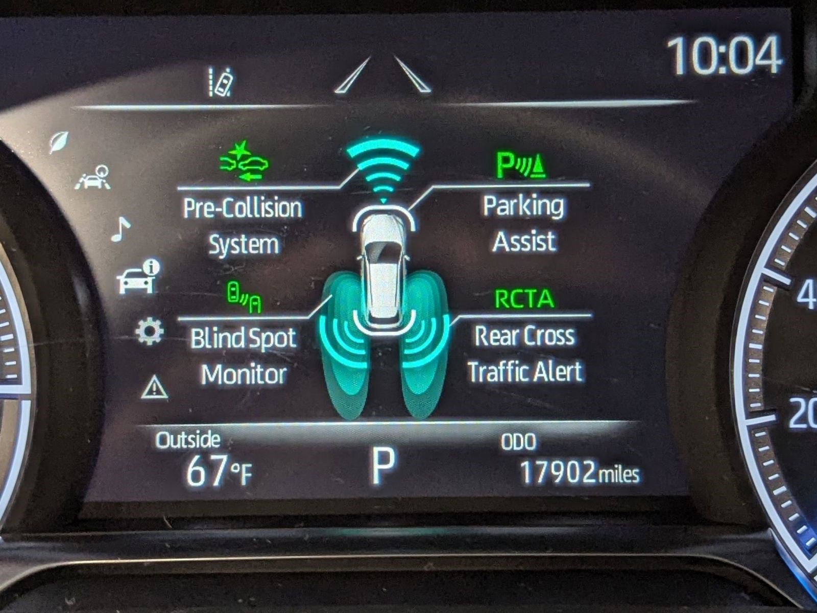 Used 2024 Toyota Venza XLE image 17