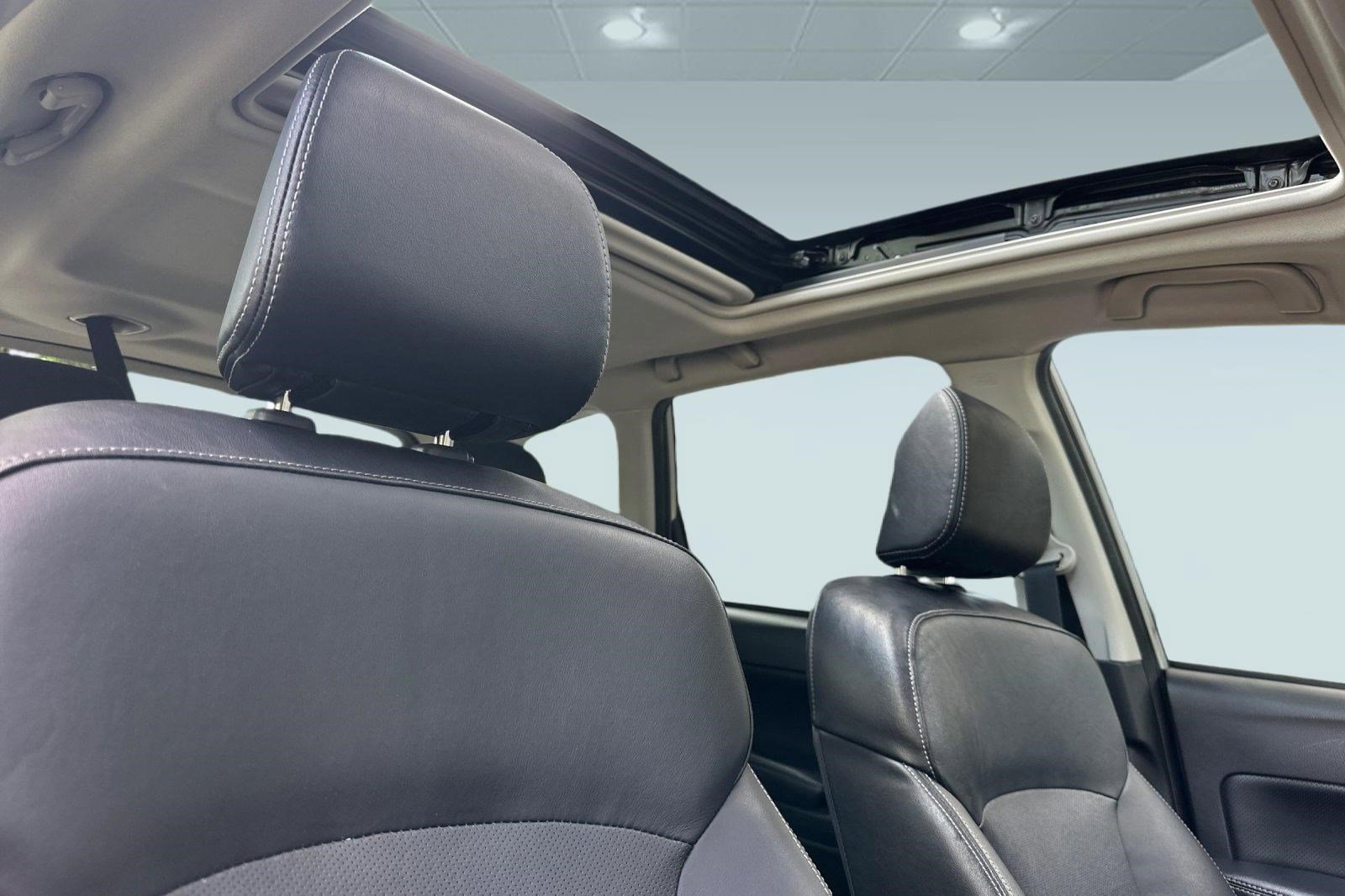 Used 2014 Subaru Forester 2.5i Touring AWD/4WD image 15