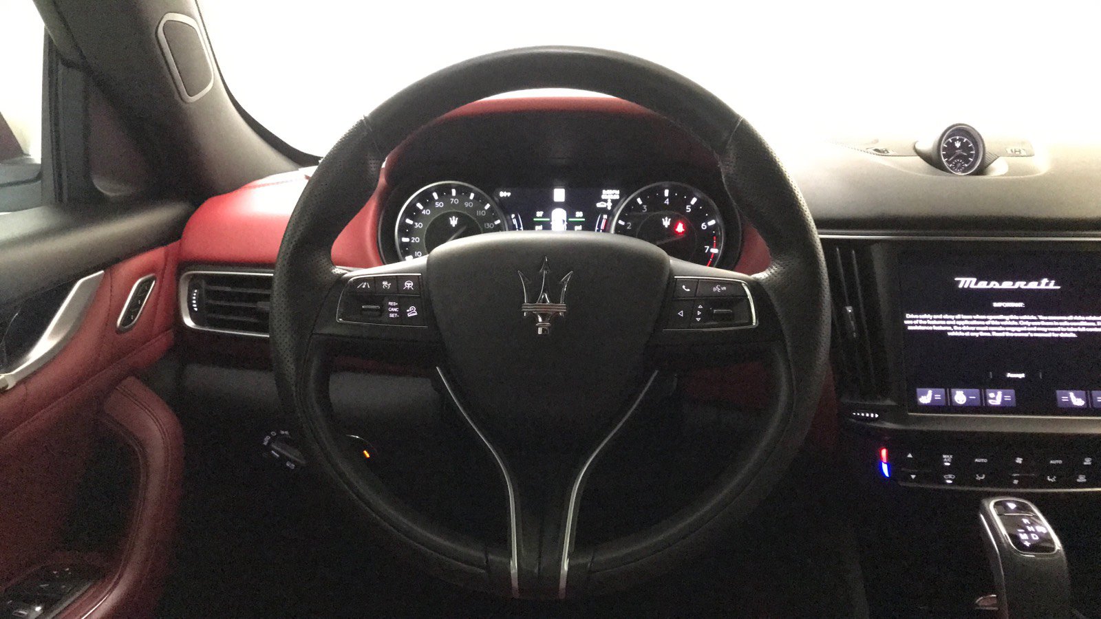Used 2023 Maserati Levante GT AWD/4WD image 20